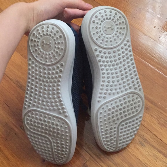 Under Armour Ripple Sneakers - Picture 4 of 6